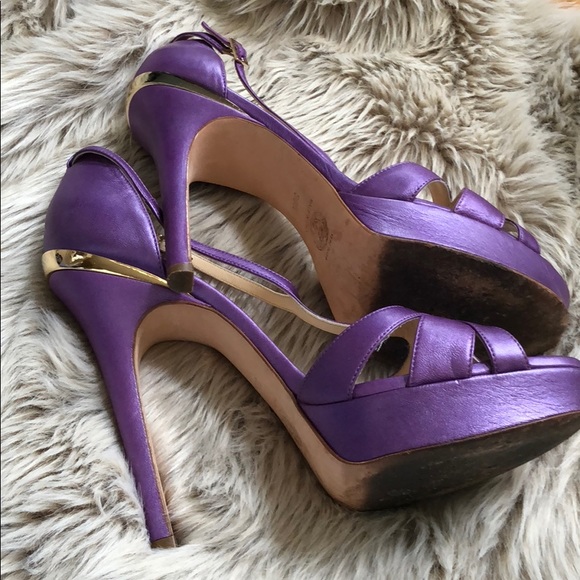 Versace lavender/purple and gold t-strap sandals - Picture 7 of 8